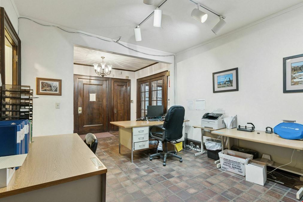 2318 1st Avenue South Professional Building
