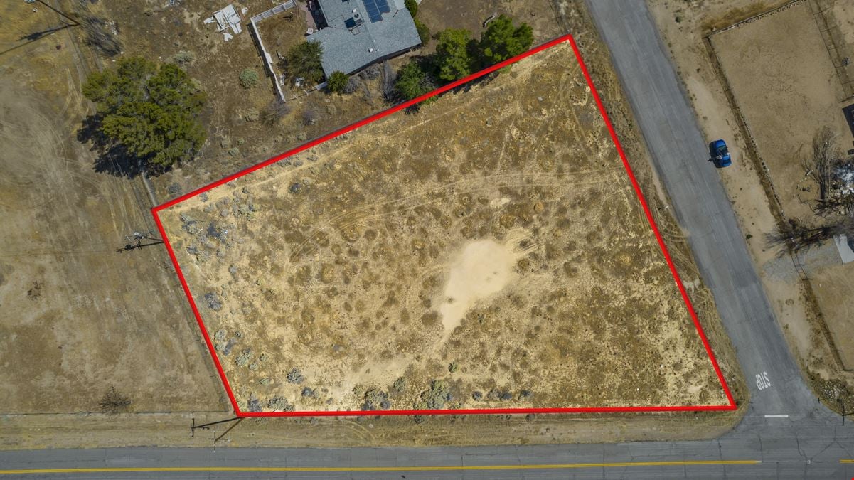 ±0.93 Acres of Level Land in North Edwards