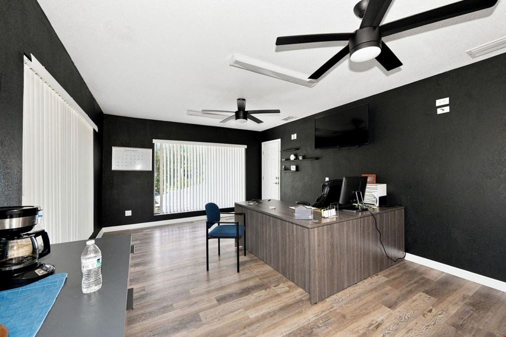 1,645 SF Office Suite for Lease in East Tampa, FL