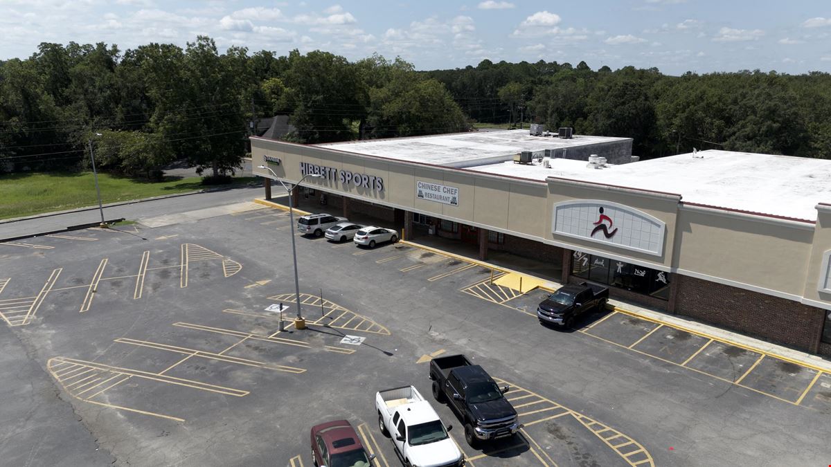 Dodge Plaza Shopping Center