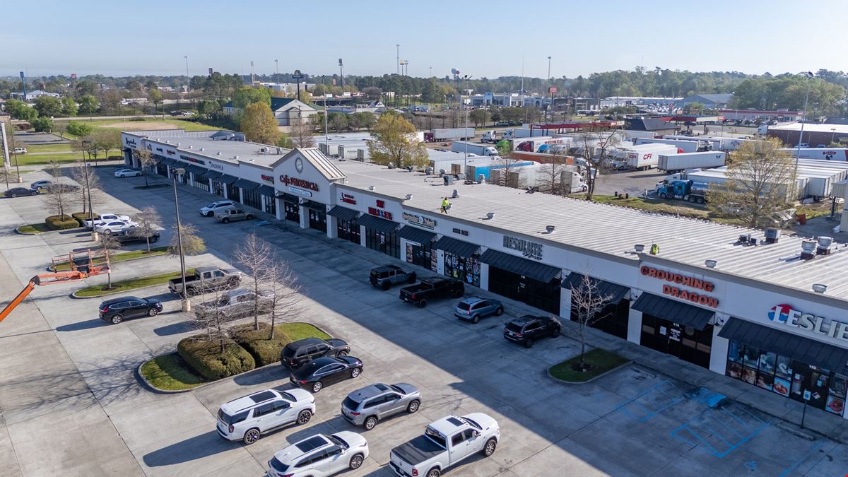 Amite Crossing Shopping Center
