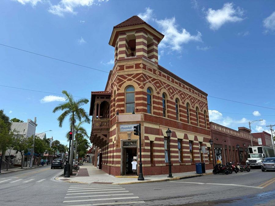 100 Duval Street