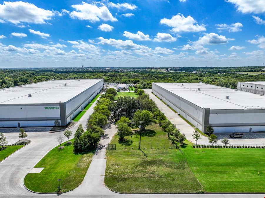 1134 Military Pkwy, Mesquite, TX