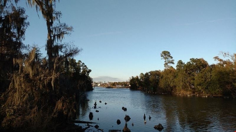 4+ acres on Contraband Bayou