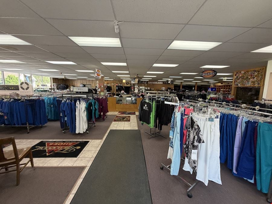 1025 North Sheridan Road