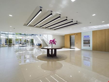 Preview of commercial space at 1701 East Lamar Blvd