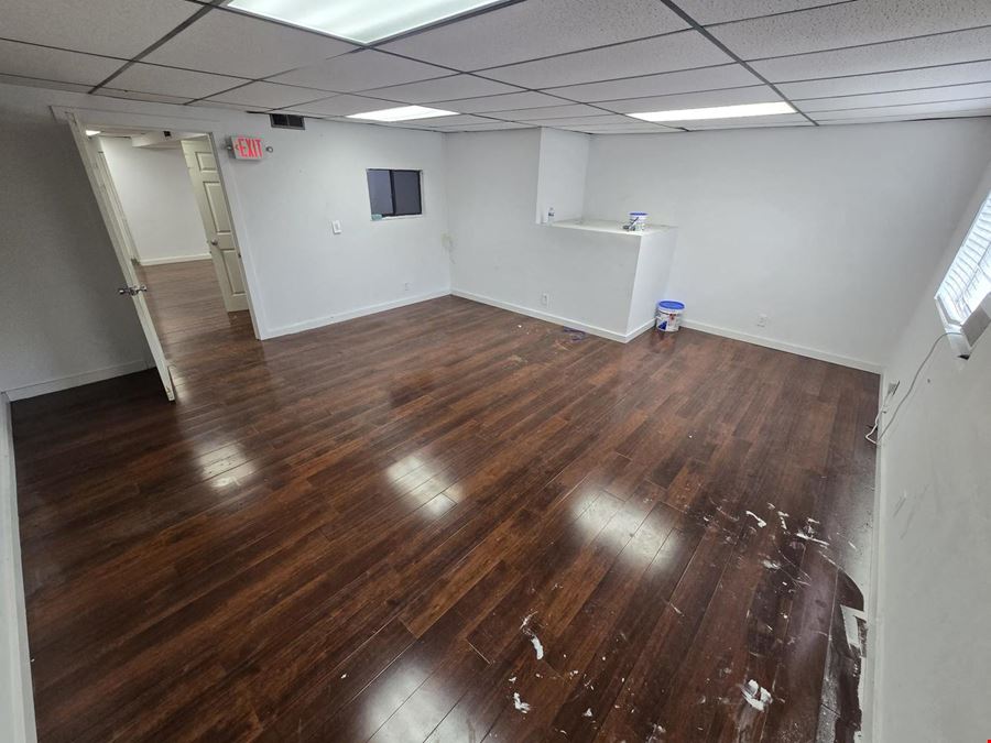 DOUBLE UNIT - Office/Warehouse/Industrial