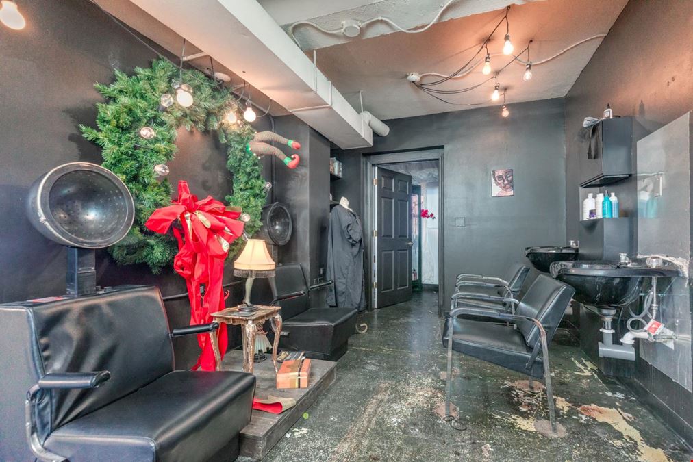 Central West End Salon for Lease
