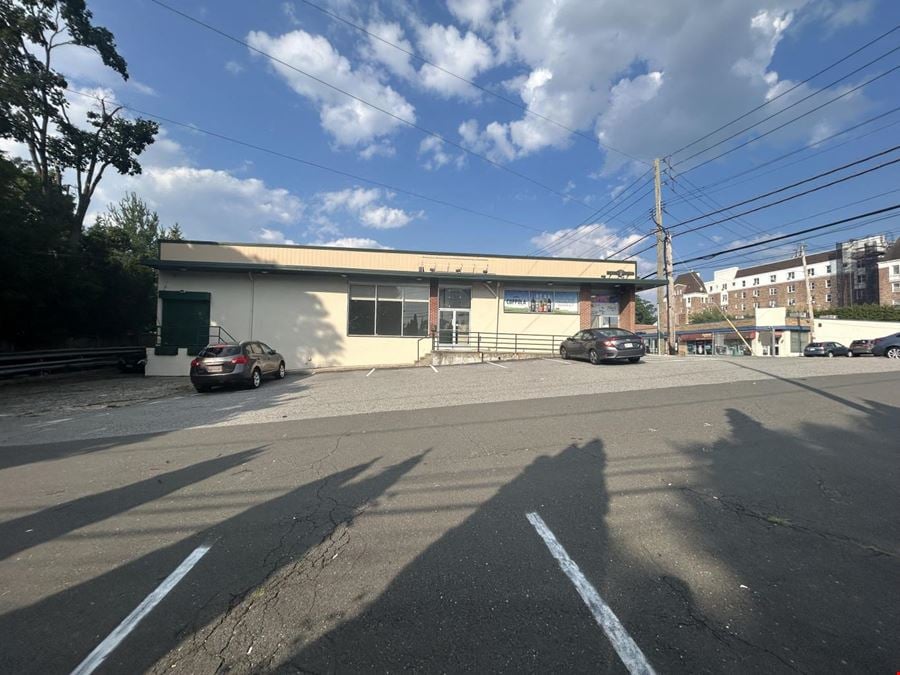 808 E Boston Post Rd
