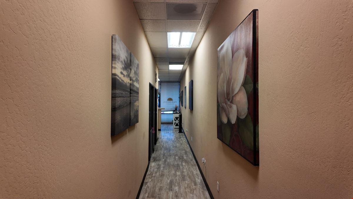 Metro Village - Retail Center - 6% CAP Investment Opportunity