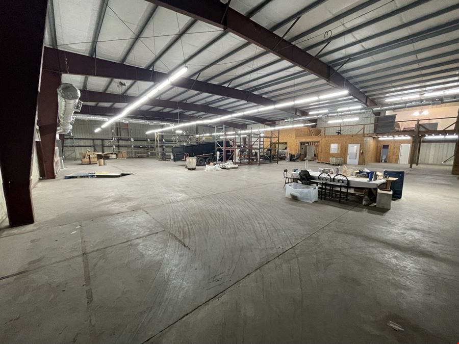 Thomson Warehouse