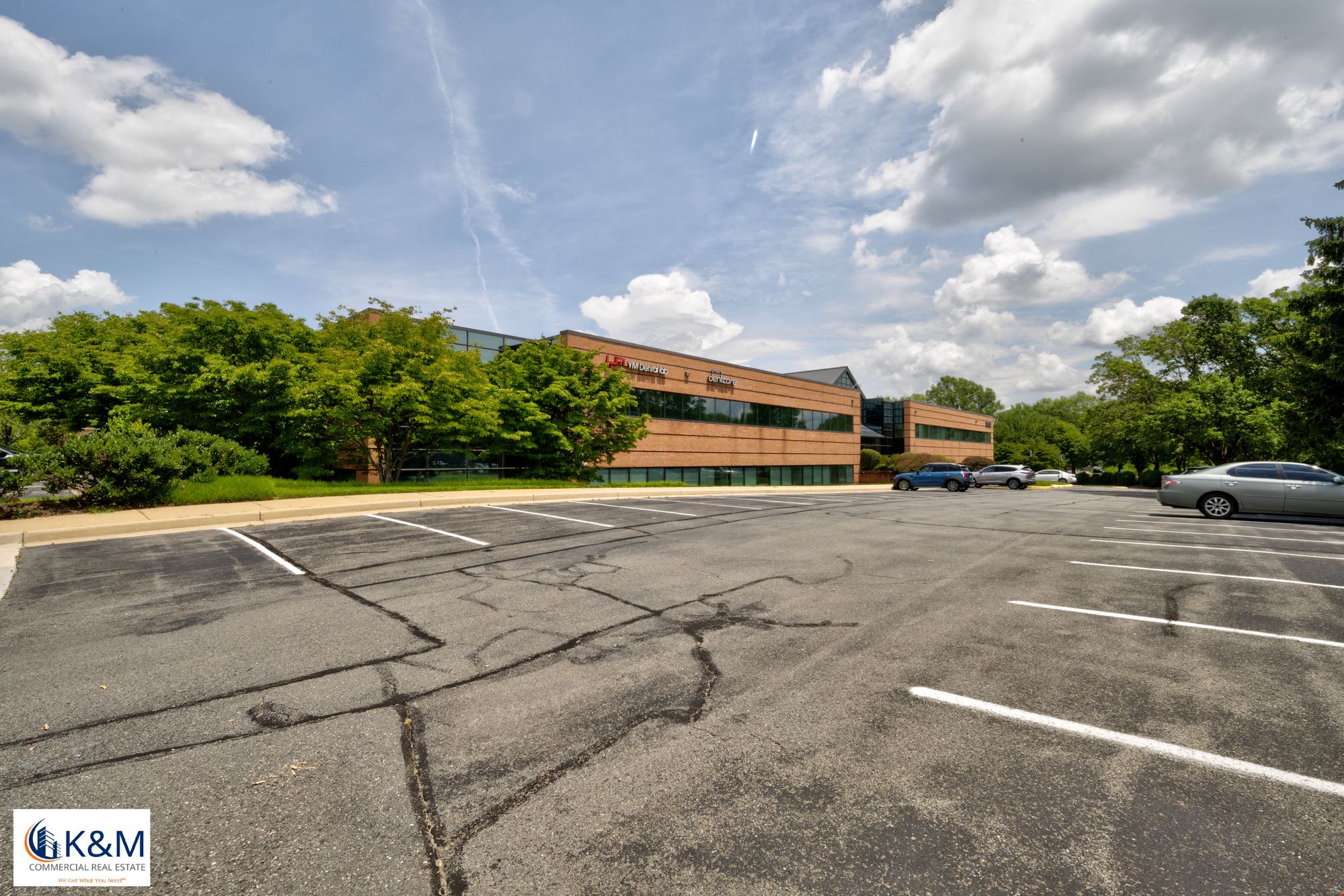 Park Meadow Dr. Office Complex