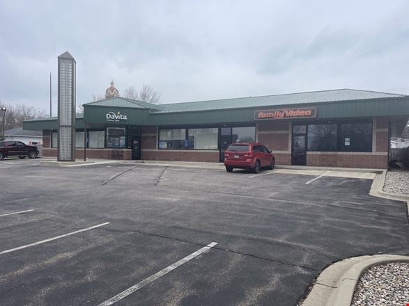 Preview of Retail space for Rent at 701 N. Broadway St.