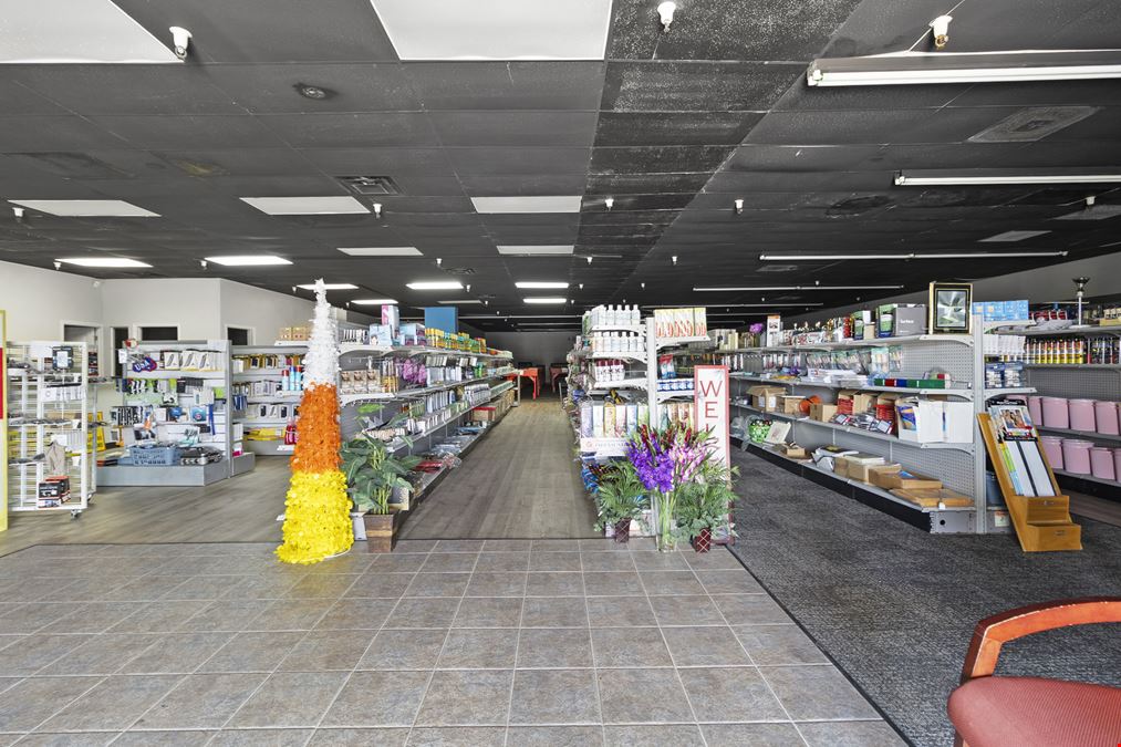 BRING YOUR BEST OFFER! MOTIVATED SELLER: Seabrook Retail Center For Sale – Established Location on Hialeah Dr.