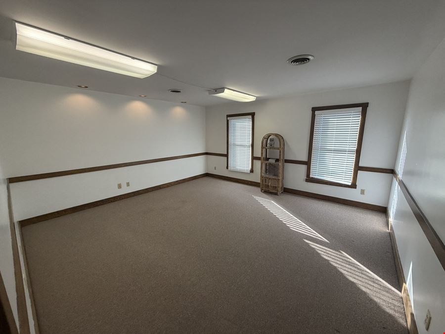 4656 Executive Dr, Suite 200