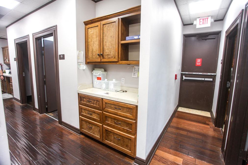 19740 I-45 Clinic Space