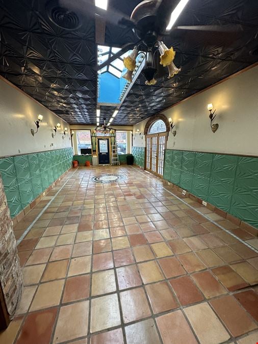 Near West Side Office For Lease