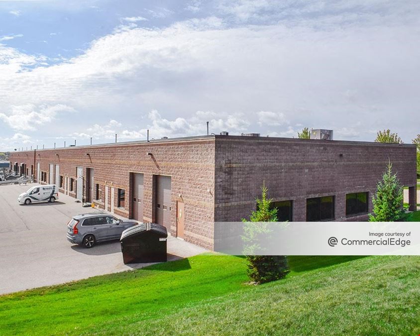 Waunakee Business Center - 202 & 204 Moravian Valley Road