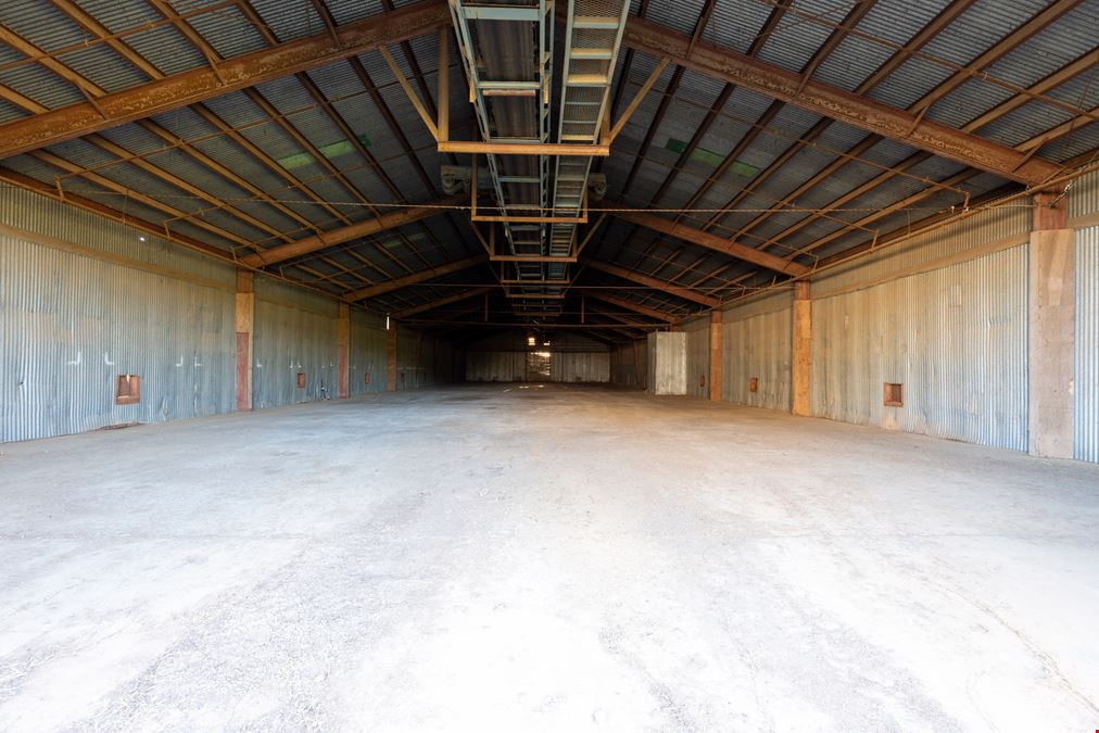 De Soto, Georgia - Peanut/Cotton Warehouses