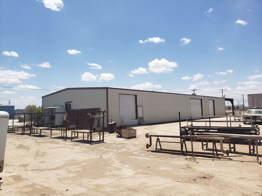 Two Industrial Buildings on ±1.45 Acres near Interstate 20