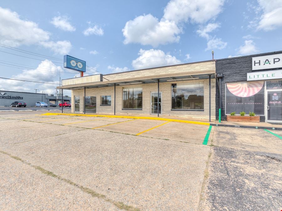 6,280 SF Retail/Showroom