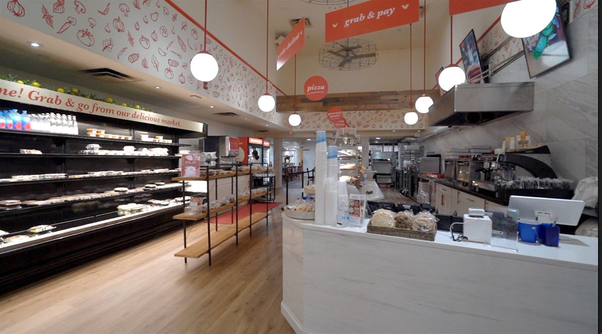 4,200 SF | Restaurant
