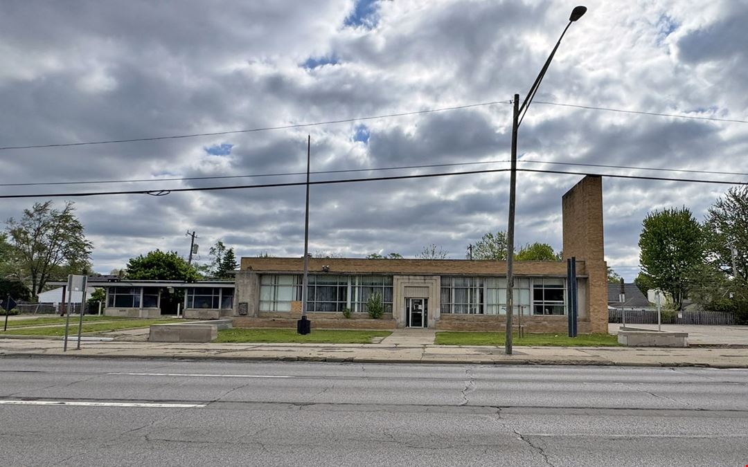 850 N Telegraph Rd
