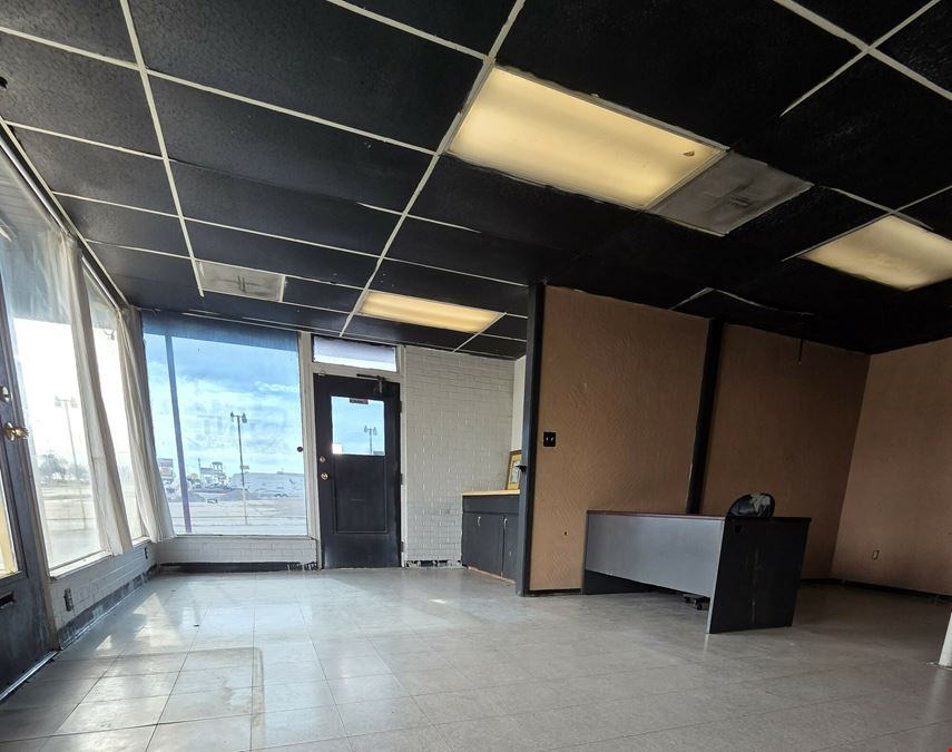 2802 NW Ft. Sill Blvd