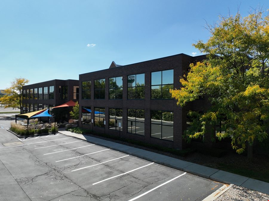 Country Club Office Building