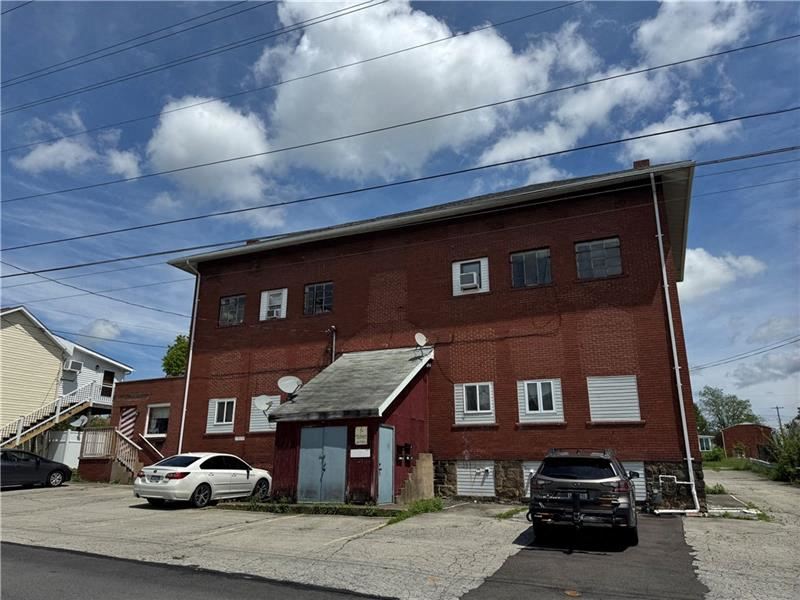 934 Wood Street, Latrobe