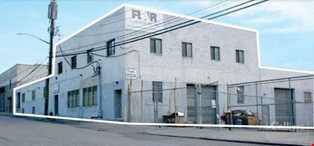 Preview of Industrial space for Rent at 3920 Merritt Ave