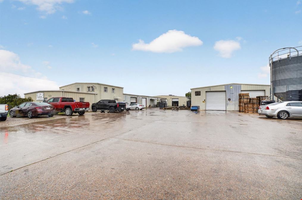 1121-1201 Industrial Dr
