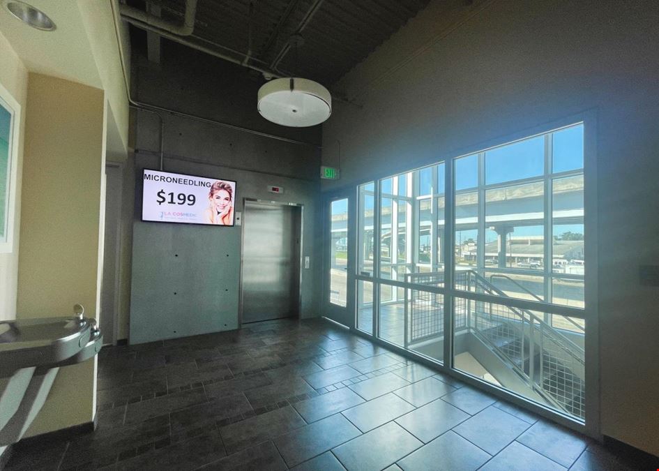 Causeway Blvd Office Space