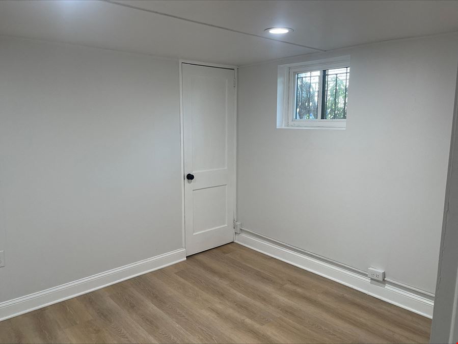 Updated Downtown Office For Lease