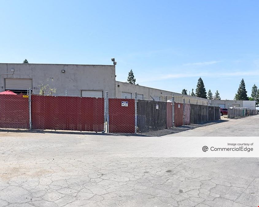 5880 District Blvd
