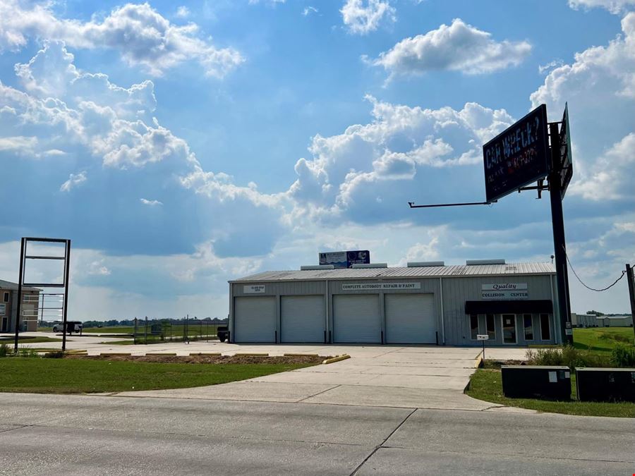 High Traffic Corner with Shop in Houma
