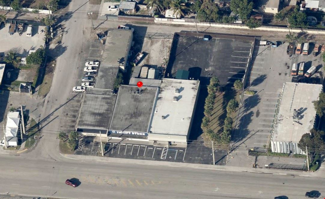 2323 N Dixie Hwy