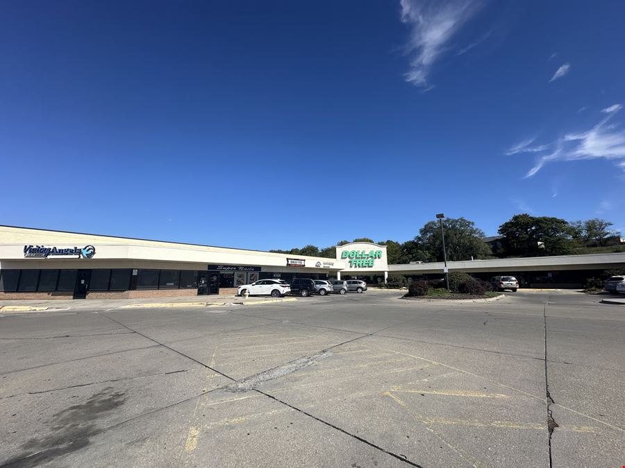 AMERICAN PLAZA