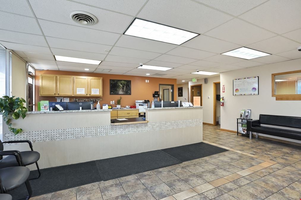 5750-5790 W 44th Ave