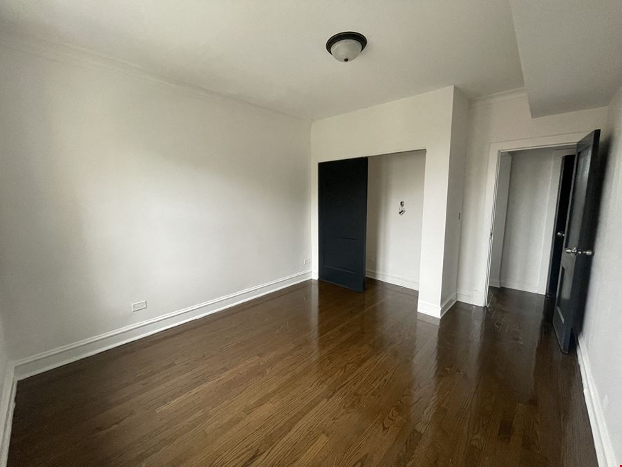 5916 W. Fulton
