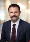 broker