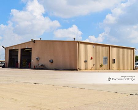 Preview of commercial space at 2817 Braswell Drive