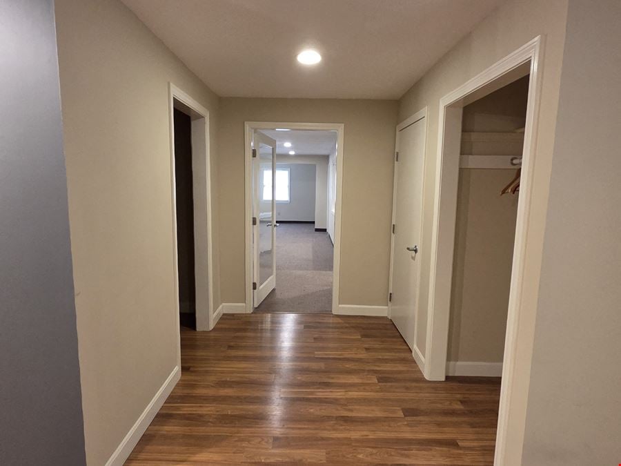 222 N Main St
