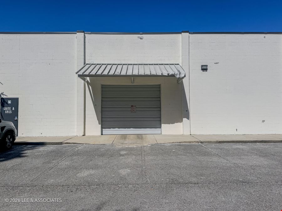 Flex Space with Conditioned Warehouse - 6915 NW 4th Blvd, Suite A