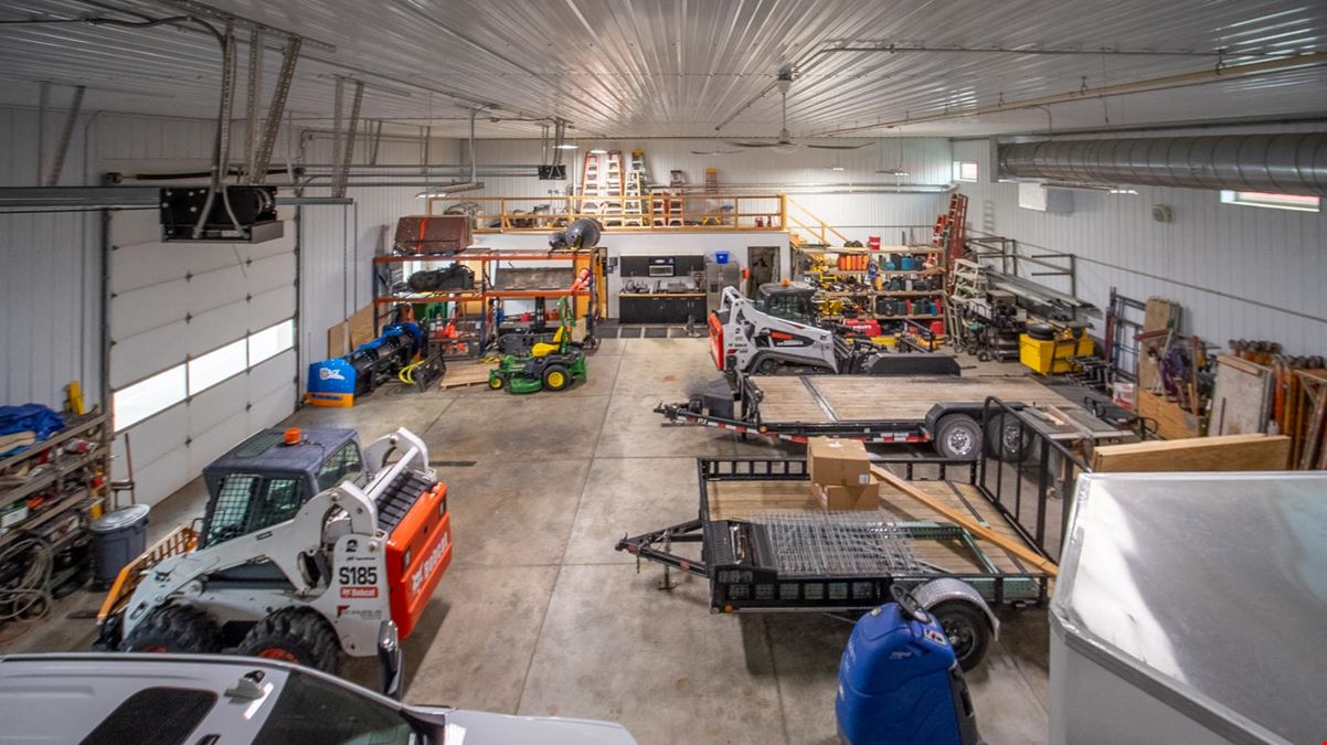 Premier Warehouse near Airport - Like New Condition 