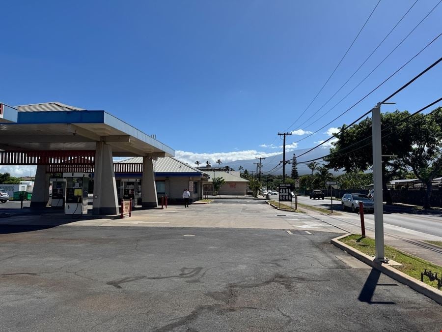 Convenience Store & Gas Station