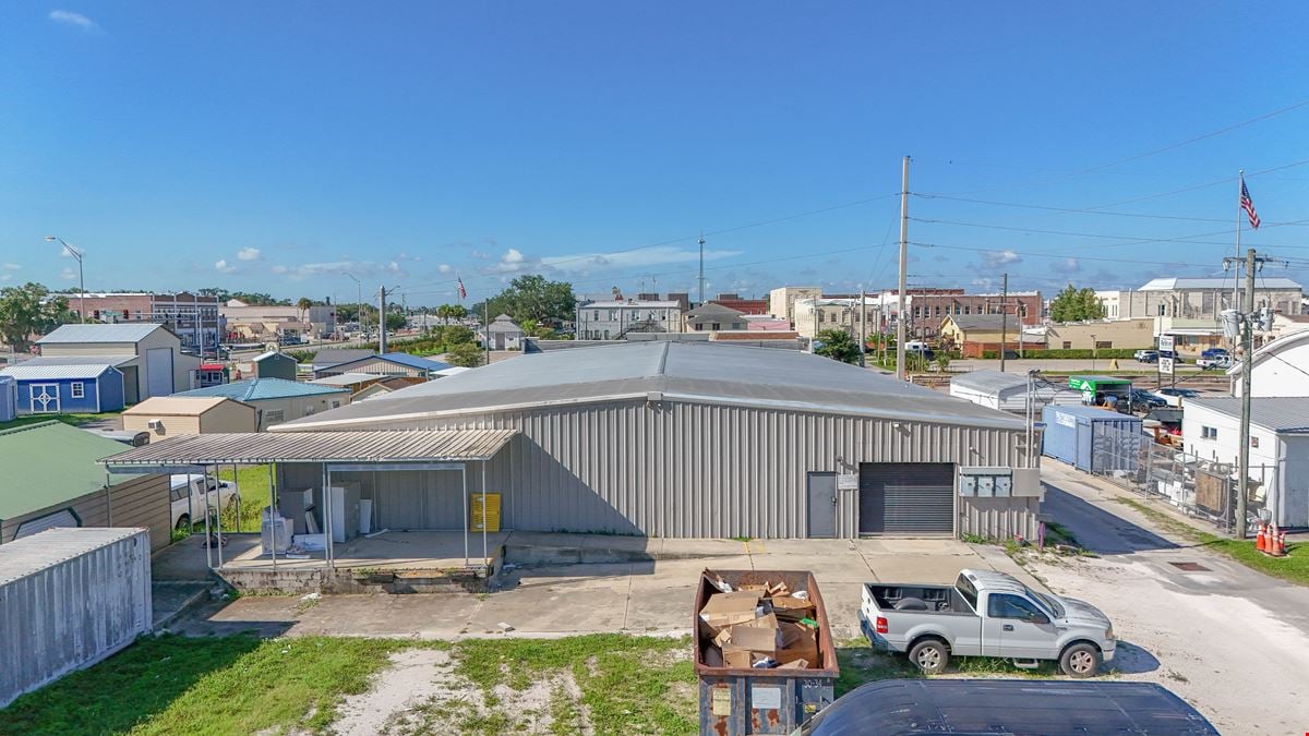 Prime Downtown Arcadia Retail Warehouse