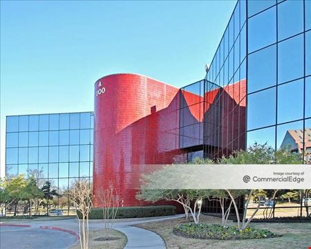 Preview of commercial space at 800 East Campbell Road