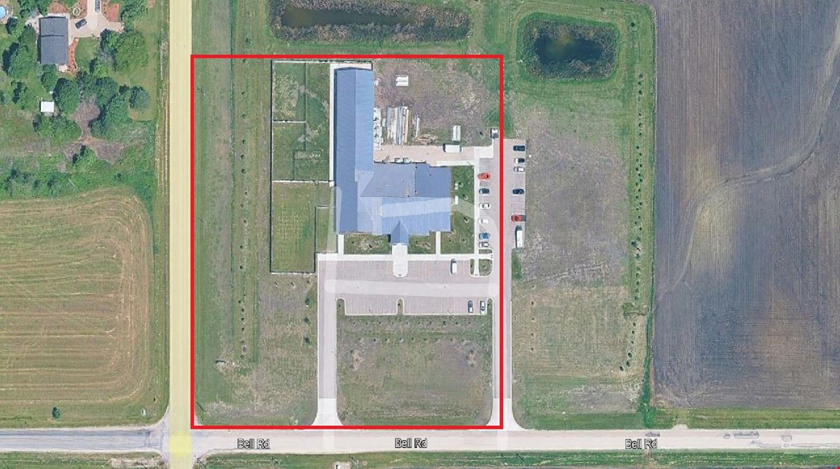 Veterinarian/Medical Building for Sale