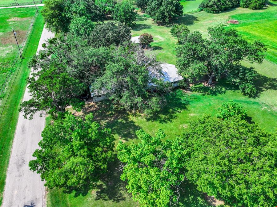 18.38 Acres for Sale in Campbell, TX